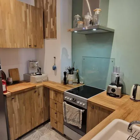 Apartment Grand Cours Mirabeau *